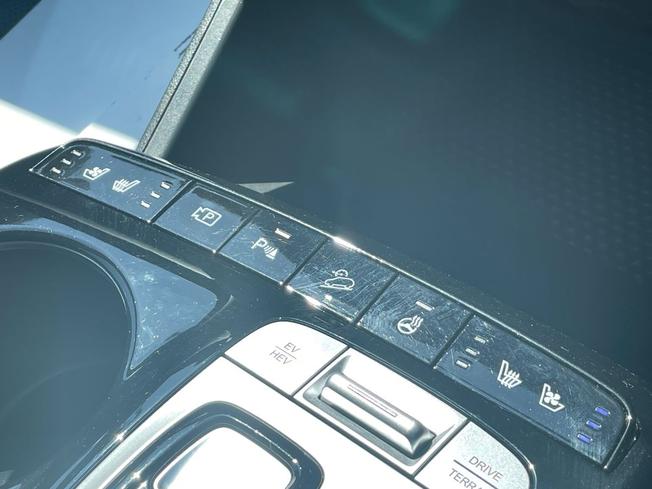 HYUNDAI Tucson Photo 23