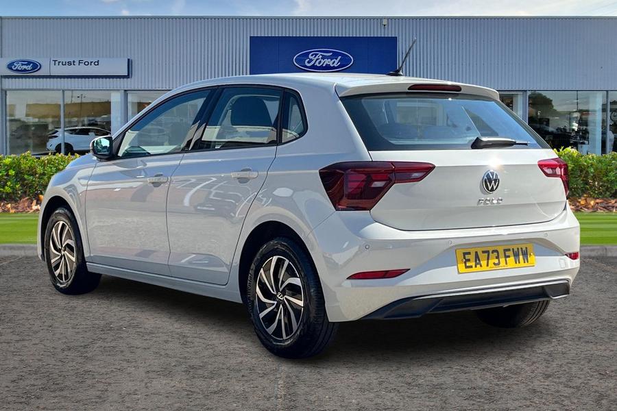 Volkswagen Polo Photo autoimg-ab9f64288a4ec5640fe129dee17cc19b9e97a77c.jpg