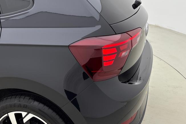 VOLKSWAGEN Polo Photo 18