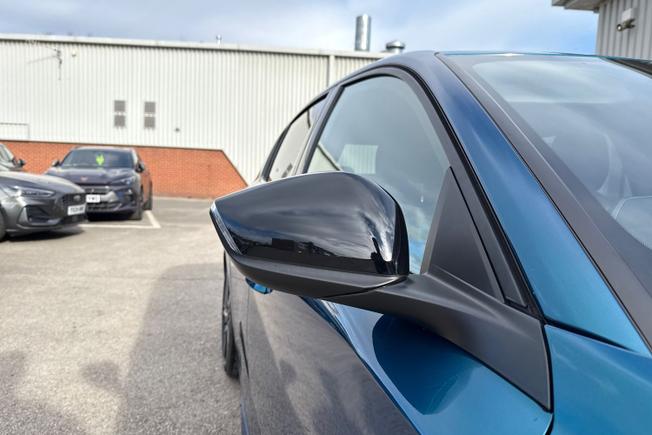 PEUGEOT 308 Photo 20
