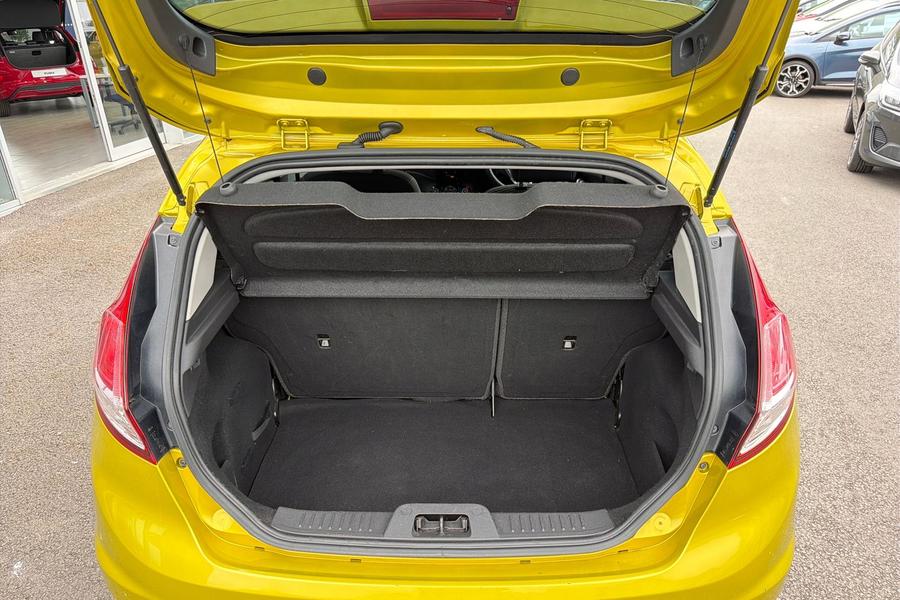 Ford FIESTA Photo autoimg-aba3f225bee294592ec234f9794d208749dded57.jpg
