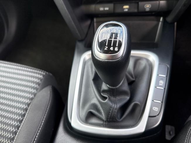 KIA Xceed Photo 32