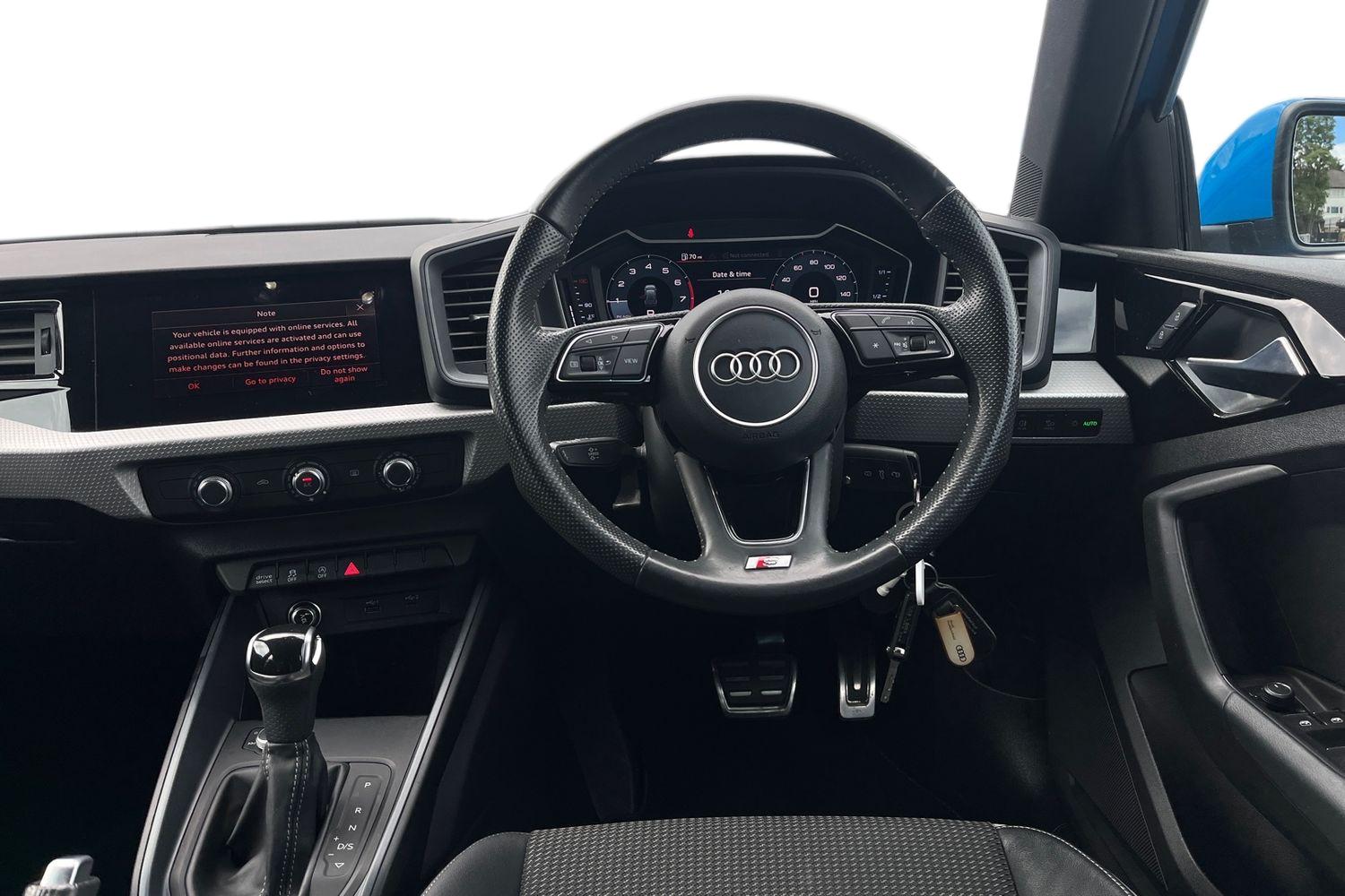 Audi A1 Photo 10