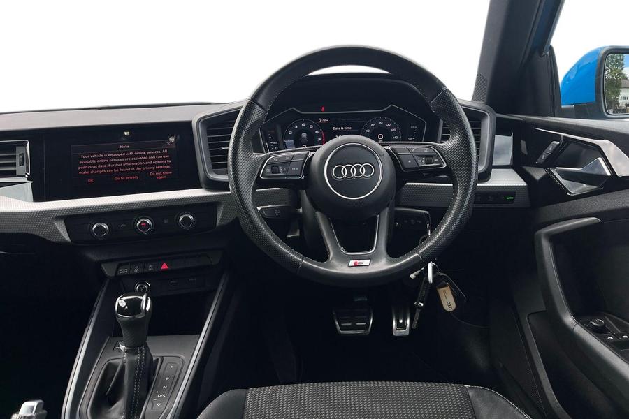 Audi A1 Photo autoimg-aba766d1e0edd82c84e064fa4a5100381a5becbb.jpg