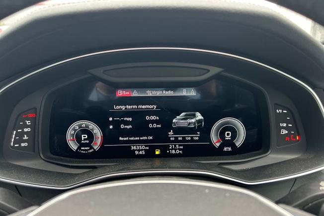 AUDI A6 Saloon Photo 15