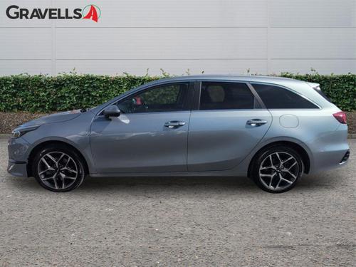 Kia CEED Photo autoimg-abac7f706ab9e9507a8c829bbf66addb064e41d8.jpg
