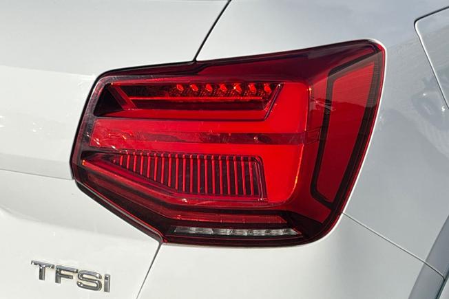 AUDI Q2 Photo 18