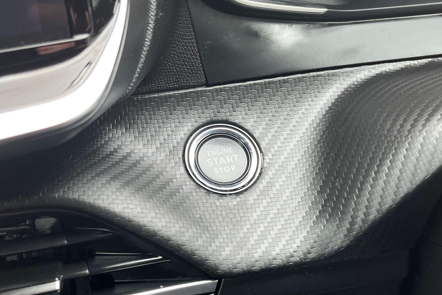 Peugeot 2008 Photo 31