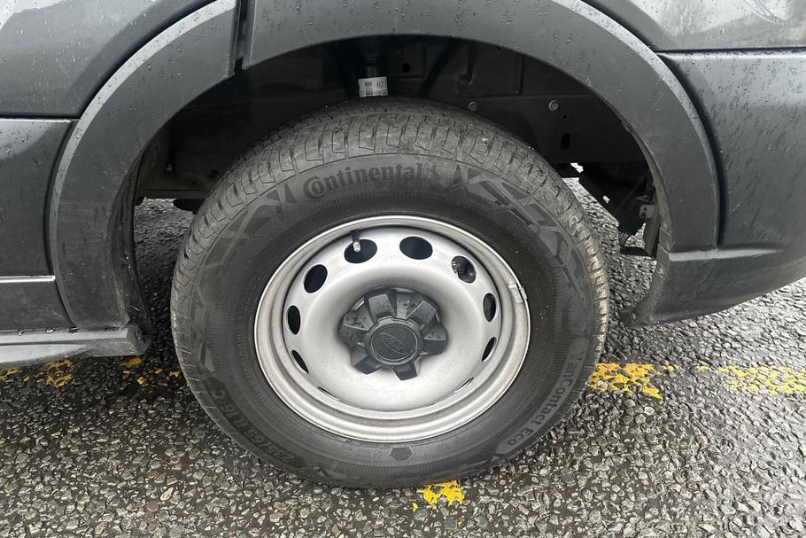 Used Ford TRANSIT 18