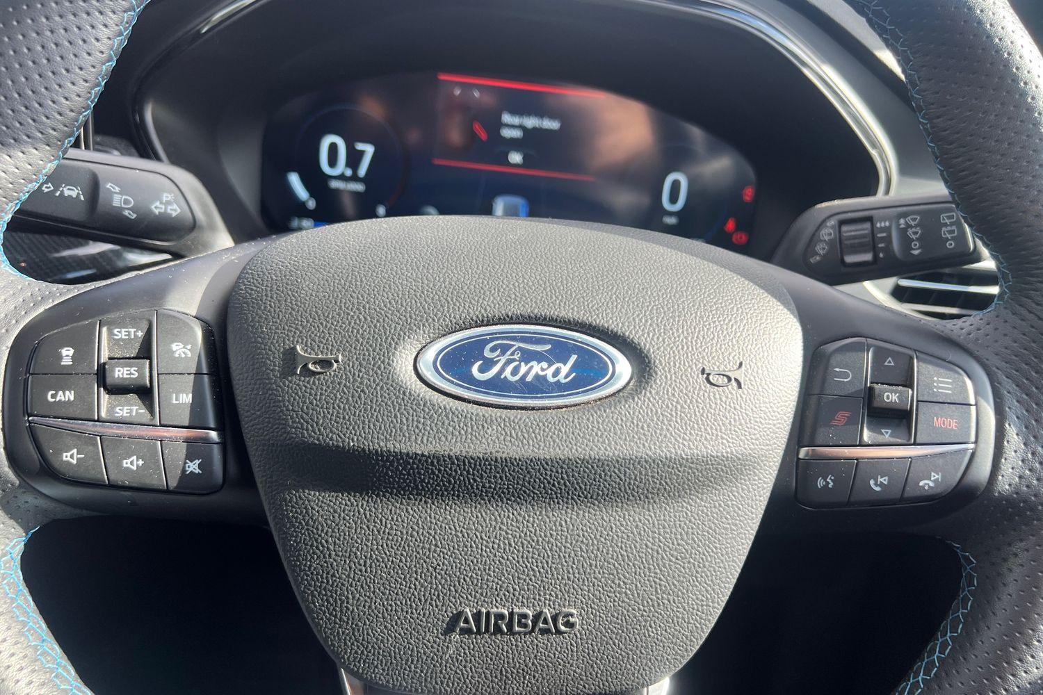 Ford FOCUS Photo 11
