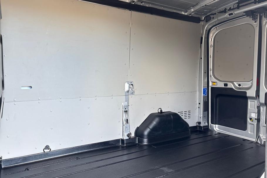 Used FORD TRANSIT WN75NUO 4