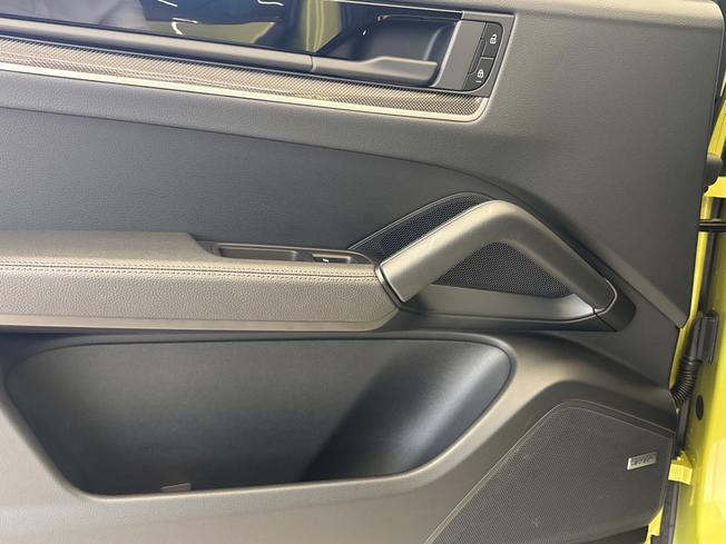 PORSCHE Cayenne Photo 20