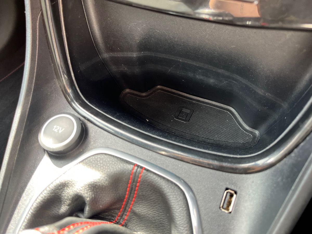 Ford Puma Photo 38
