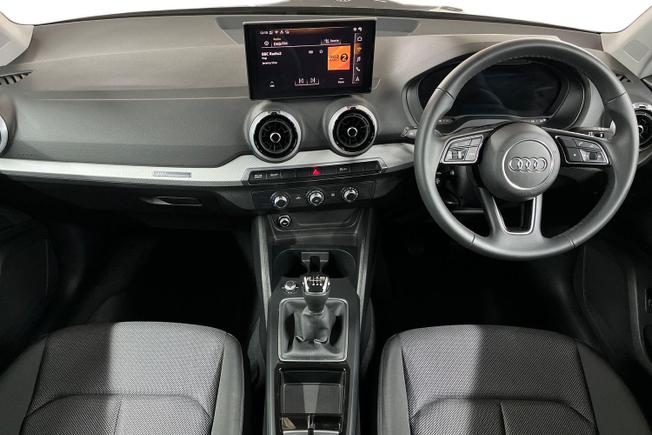 AUDI Q2 Photo 10