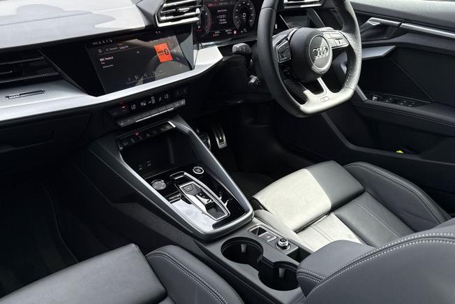AUDI A3 Photo 26