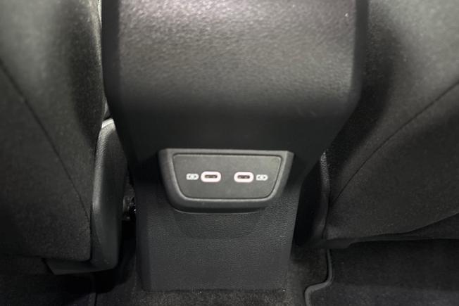 VOLKSWAGEN Polo Photo 33