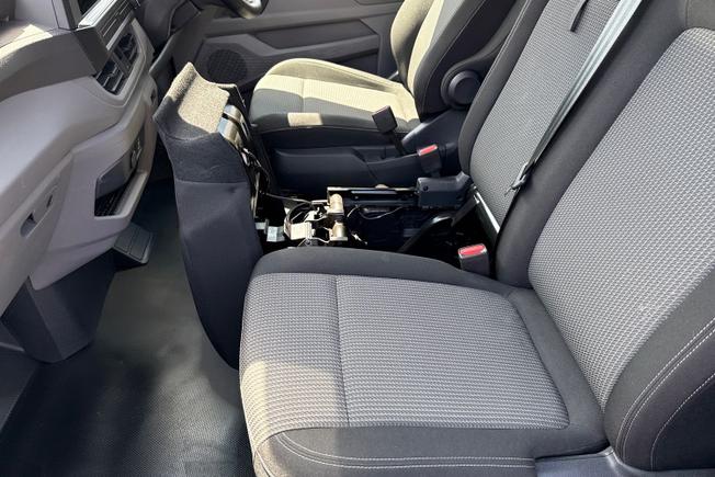 VOLKSWAGEN Transporter Photo 27