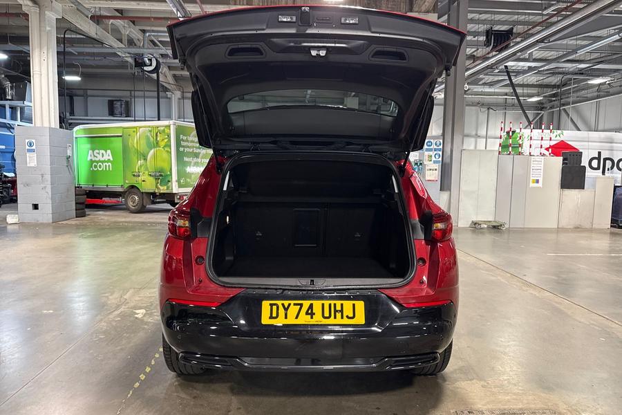 Vauxhall GRANDLAND Photo autoimg-abc0fc5fcc25acd9471927590bdbcf61da0af81e.jpg