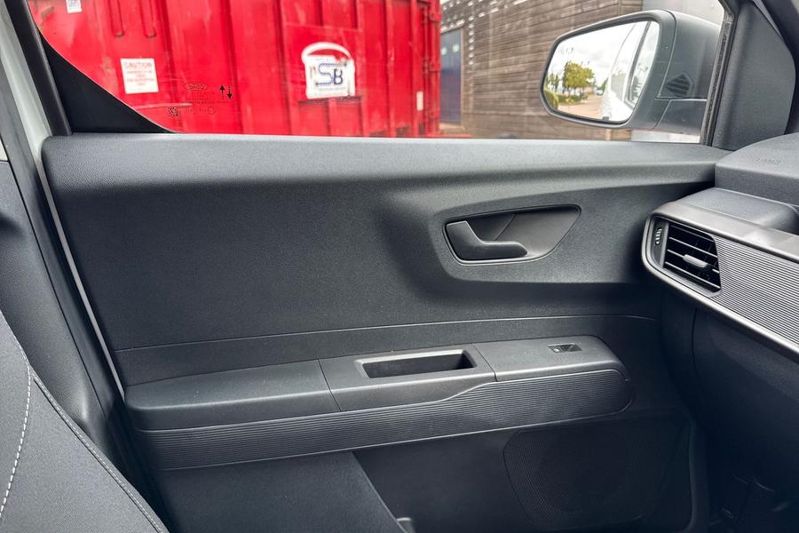 Ford TRANSIT COURIER Photo autoimg-abc7a0be1368b9e26d0f47c36218b00f880b9619.jpg