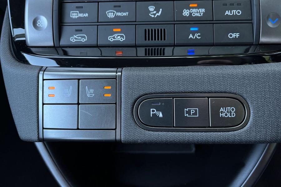 Hyundai INSTER Photo autoimg-abcce1e67b6dd9be2c80952302517c13fc5bddf4.jpg