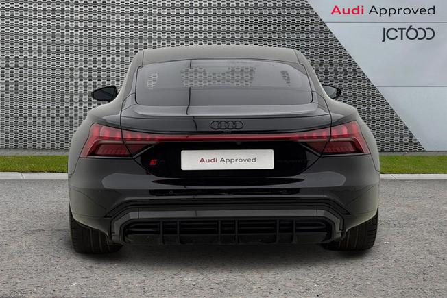 AUDI Rs E-Tron Gt Photo 7