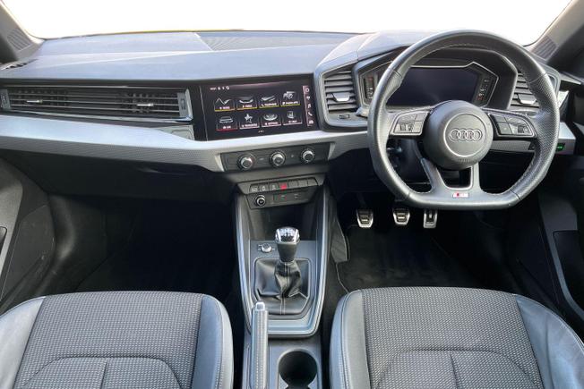 AUDI A1 Photo 10