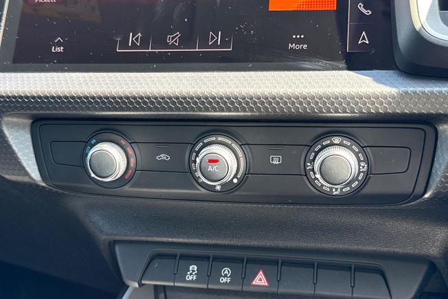 AUDI A1 Photo 35