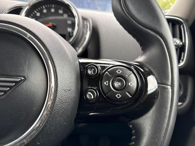MINI Countryman Photo 17