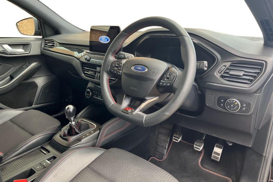 Ford FOCUS Photo autoimg-abd486a5ffe9325af93175746826cd733b8bc0e0.jpg