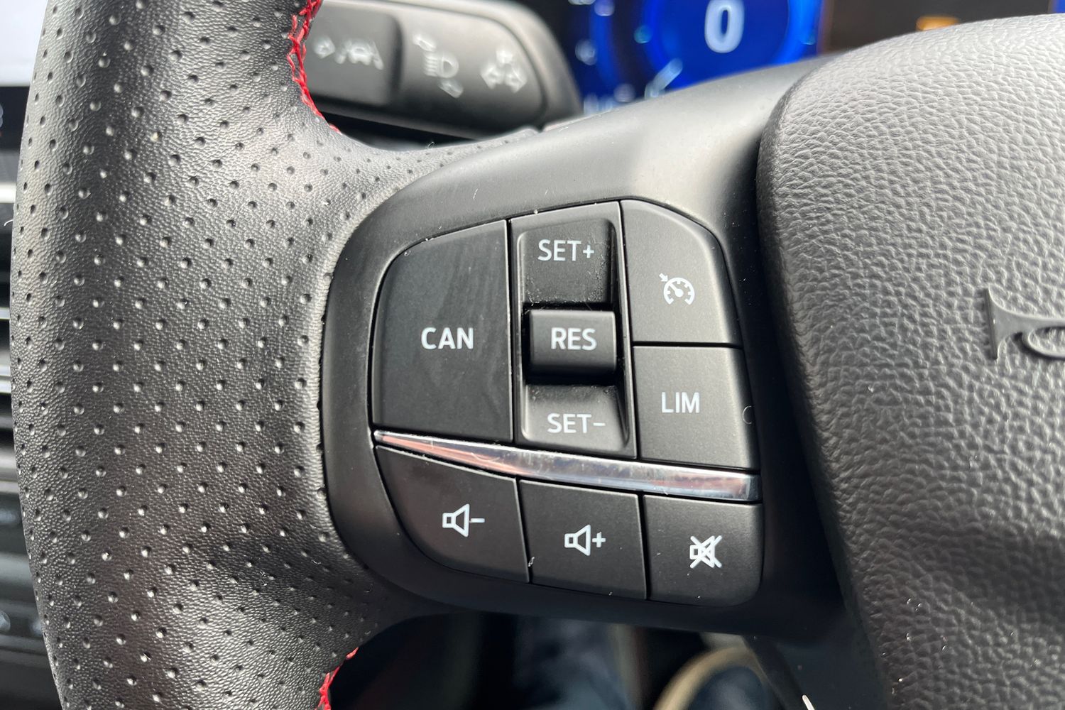 Ford FOCUS Photo 29