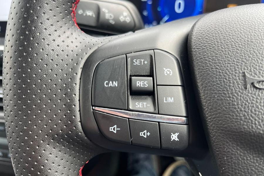 Ford FOCUS Photo autoimg-abd6bdff48e71bc07d5c1d8e6d538f377c93a829.jpg
