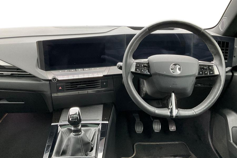 Vauxhall ASTRA Photo autoimg-abd6ca0b5315d9a212827627ef5e73f8bc7e70c1.jpg