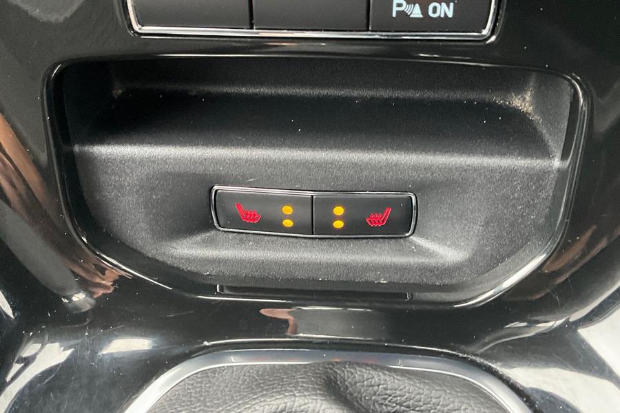 Ford FIESTA Photo autoimg-abd858289978ffaf4118e06d2485e91c8b7be34f.jpg