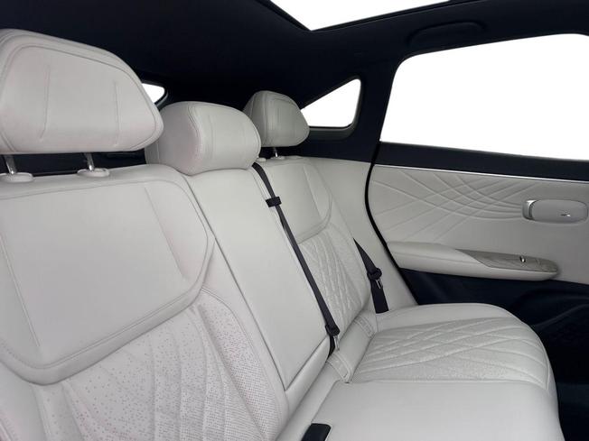 CHANGAN Deepal S07 Photo 9