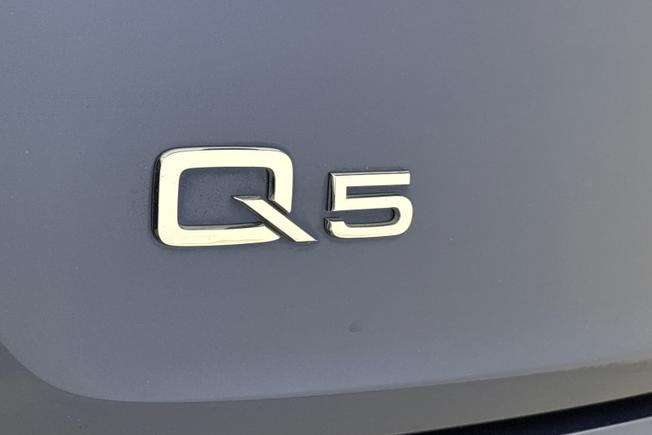 AUDI Q5 Photo 21