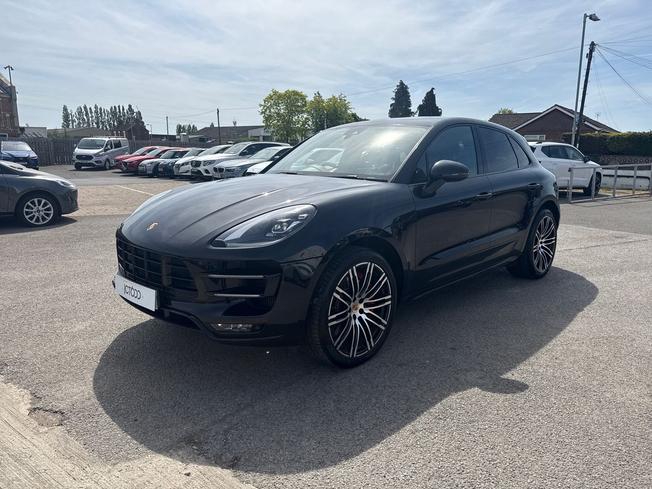PORSCHE Macan Photo 23