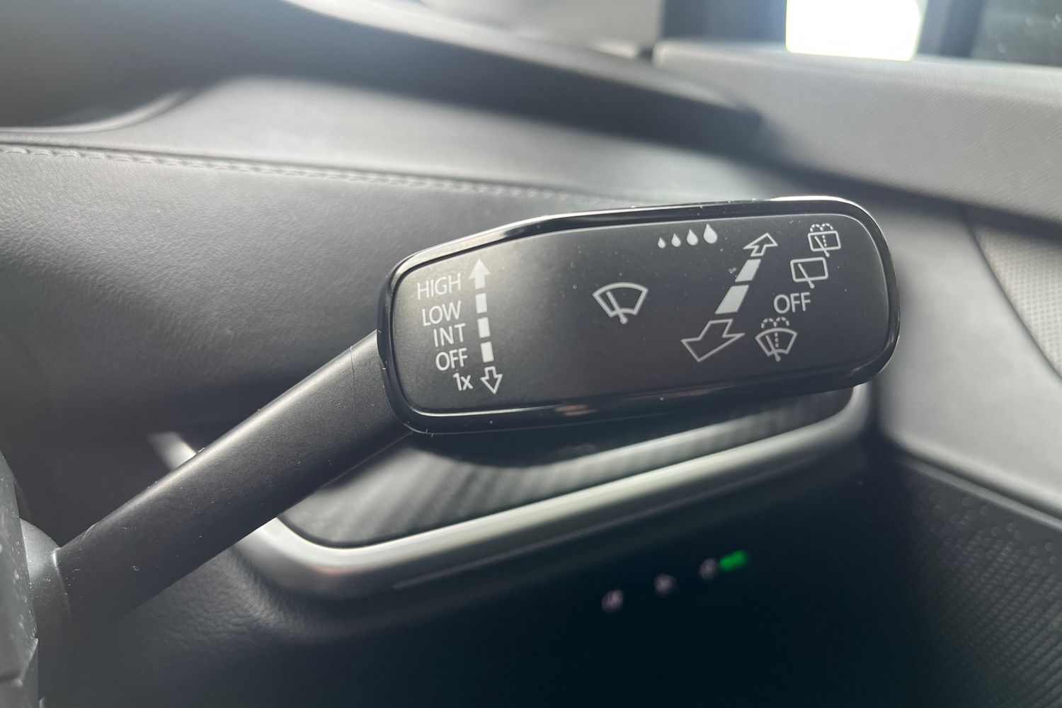Skoda ENYAQ Photo 14