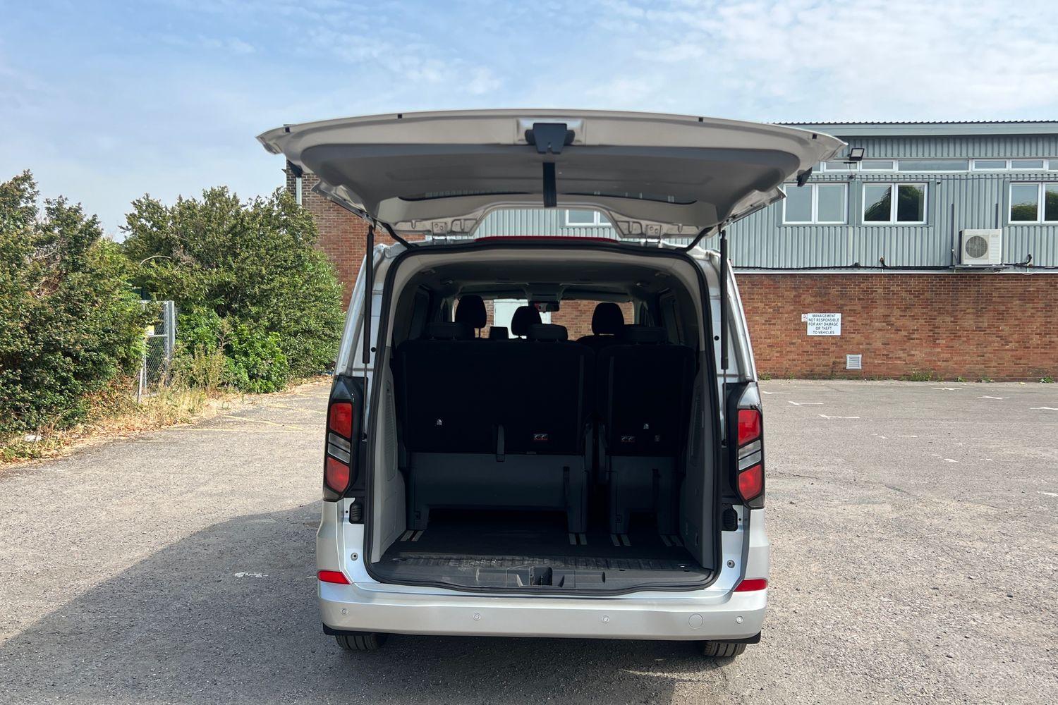Ford TOURNEO CUSTOM Photo 5