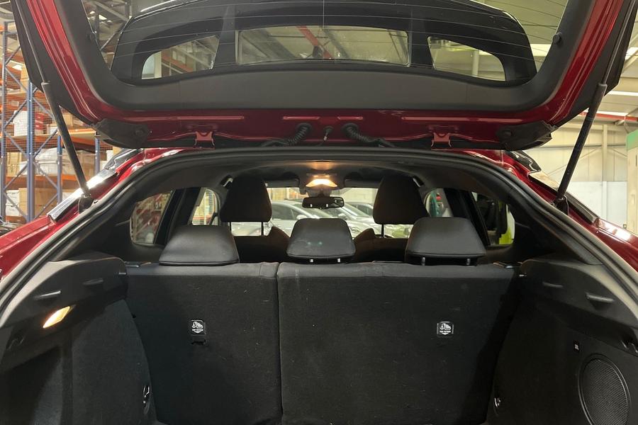 Toyota C-HR Photo autoimg-abe143ffb813395656edbadb03c598e67f1bc85e.jpg