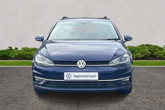 Volkswagen Golf Photo autoimg-abe3322e42c81563ec14e8e72418cd10035ce522.jpg