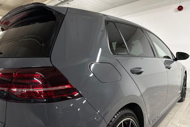 Volkswagen Golf Photo 38