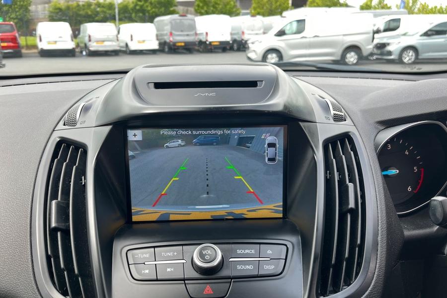 Ford KUGA Photo autoimg-abe4c21e989a1214edf6645dfde5a38209fbb5df.jpg