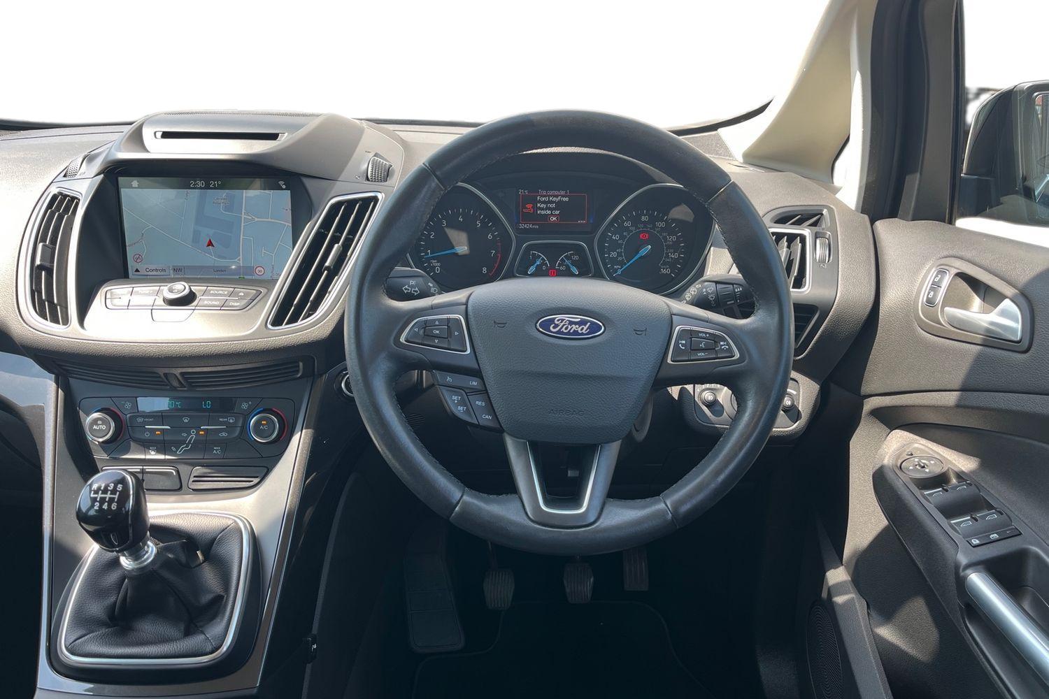Ford C-Max Photo 10