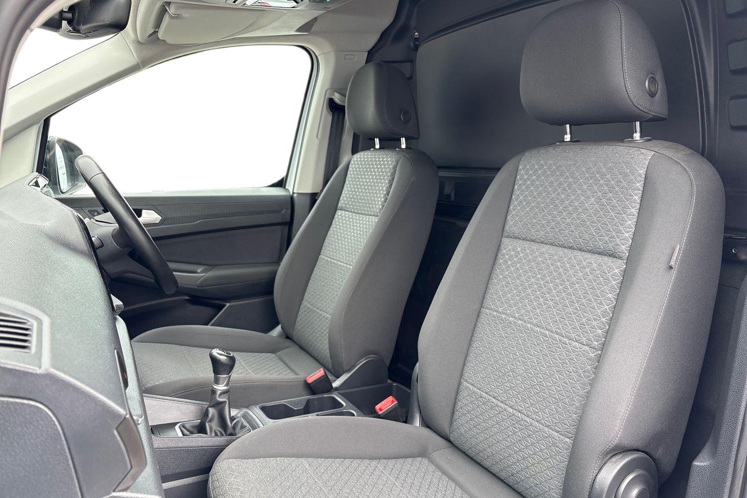 Ford TRANSIT CONNECT Photo 9