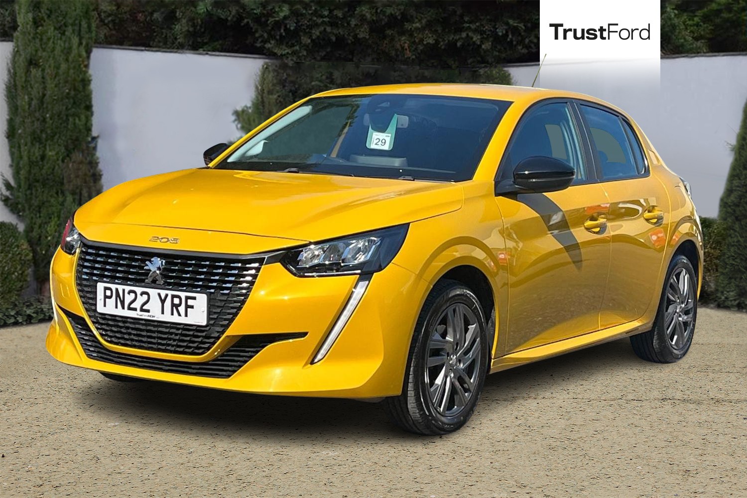 Peugeot 208 Photo 4