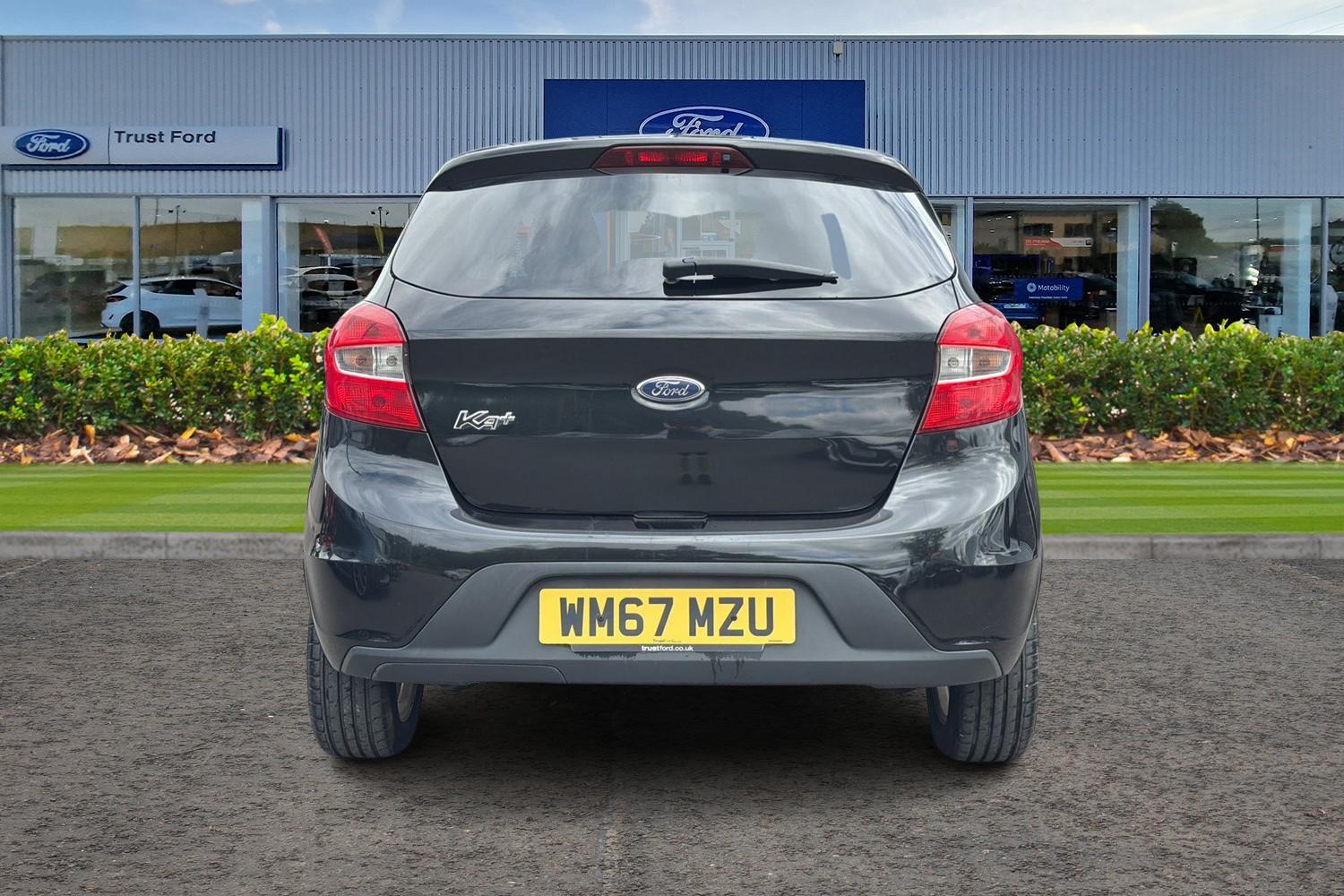 Ford KA+ Photo 6
