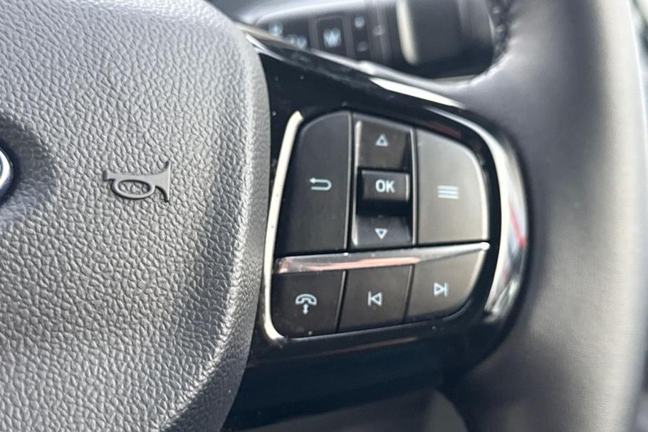 Used Ford TRANSIT CUSTOM 28