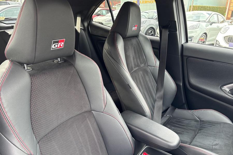 Toyota YARIS CROSS Photo autoimg-abf33278ba19c7b64239b5d55a91da740b25119d.jpg