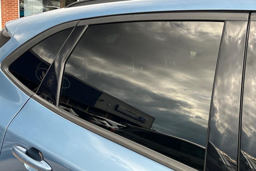 Ford Kuga Photo autoimg-abf6205fab2bb8ad0cd385cd079dfa7bde45a690.jpg