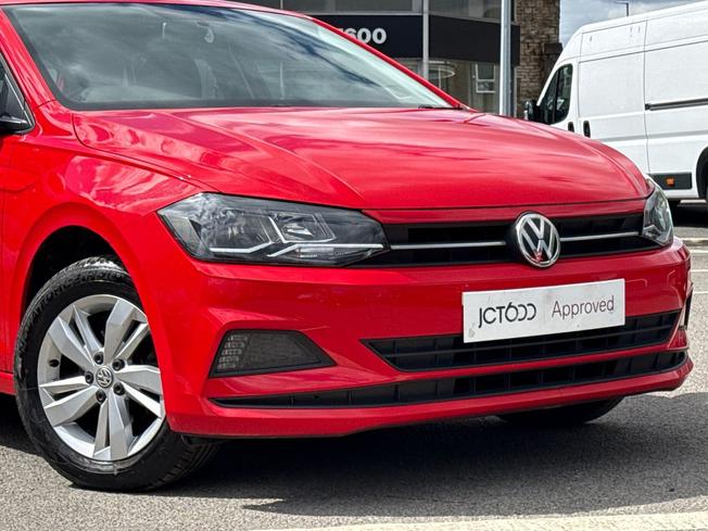 VOLKSWAGEN Polo Photo 23
